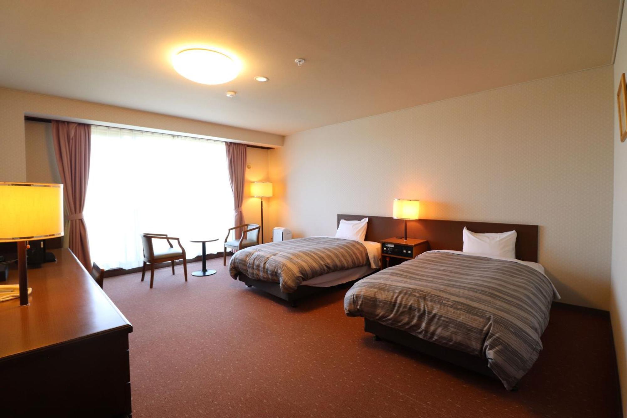 Tokachi Makubetsu Onsen Grandvrio Hotel Obihiro Exteriör bild
