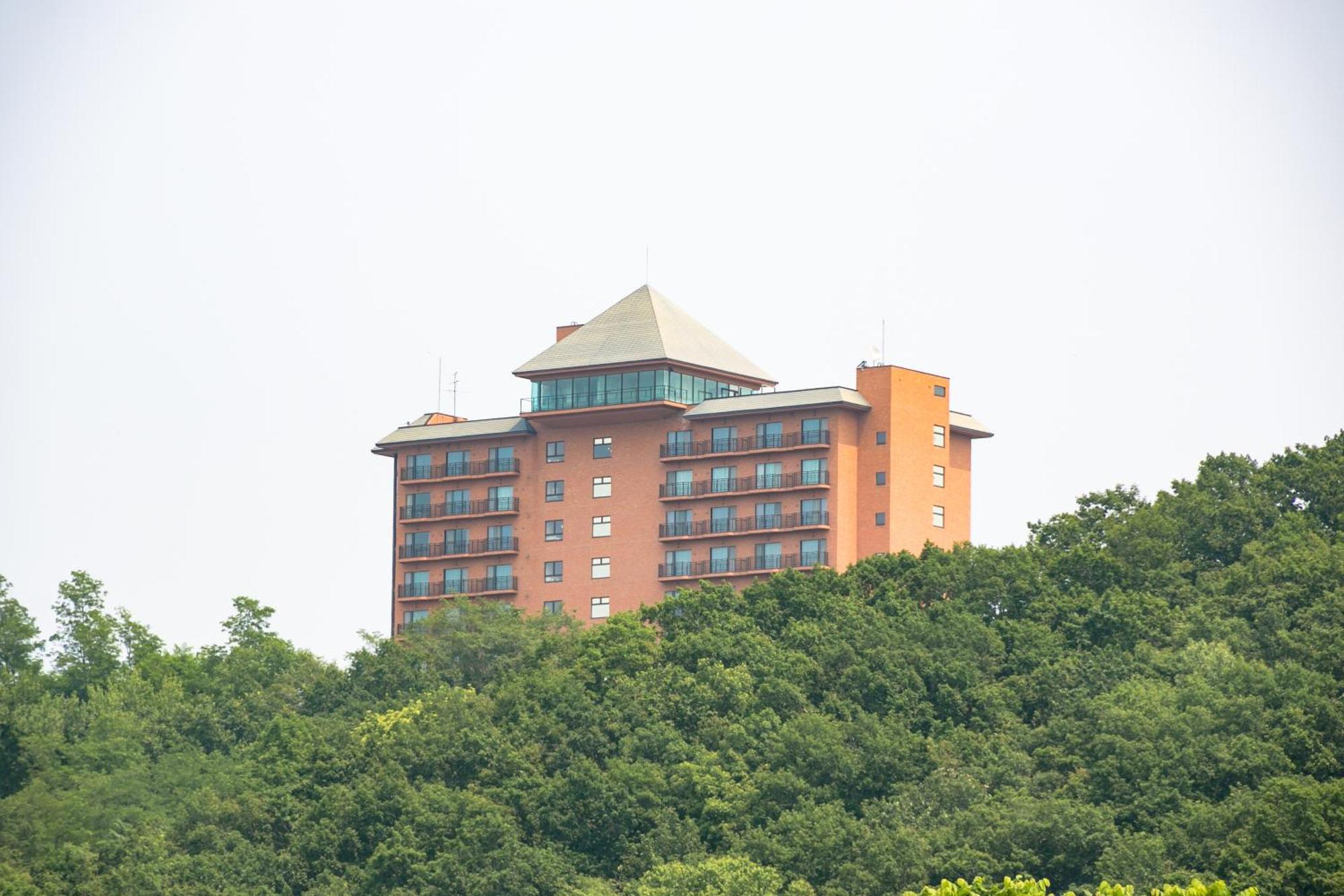 Tokachi Makubetsu Onsen Grandvrio Hotel Obihiro Exteriör bild